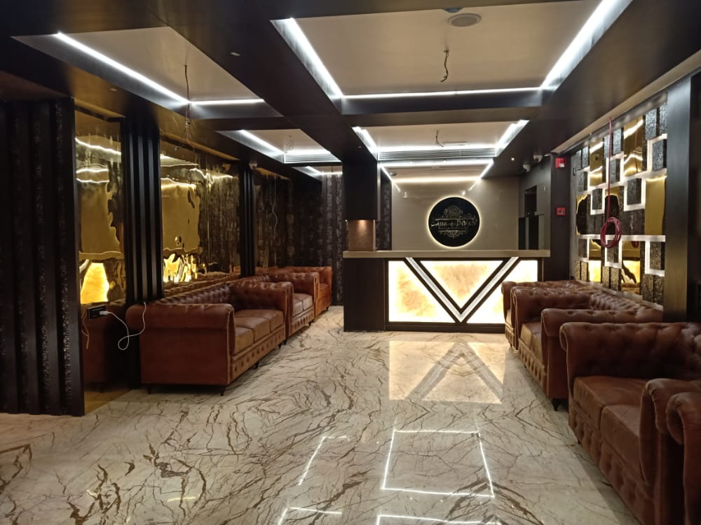 DIVAN CLARKS INN GOA